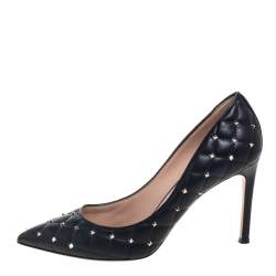 Pre Owned Valentino Black Quilted Leather Studded Pointed Toe Pumps Size 37.5