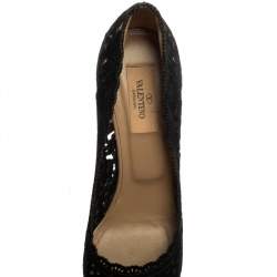 Pre Owned Valentino Black Suede Laser Cut Pumps Size 38