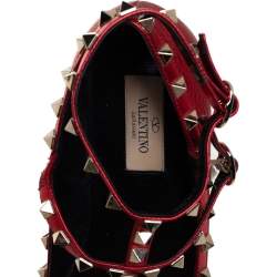 Pre Owned Valentino Metallic Red Leather Rockstud Flat  Ankle Strap Sandals Size 39