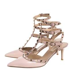مملوكة مسبقًا Valentino Beige Patent Leather Rockstud Ankle Strap Sandals Size 39
