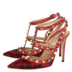مملوكة مسبقًا Valentino Red Leather And Leopard Print Fur Rockstud Strappy Pointed Toe Sandals Size 35