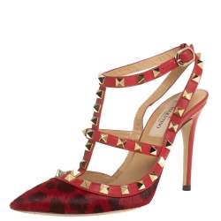 مملوكة مسبقًا Valentino Red Leather And Leopard Print Fur Rockstud Strappy Pointed Toe Sandals Size 35