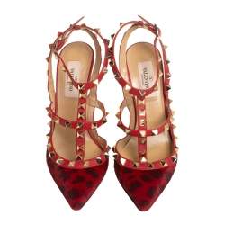 مملوكة مسبقًا Valentino Red Leather And Leopard Print Fur Rockstud Strappy Pointed Toe Sandals Size 35