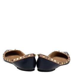 Pre Owned Valentino Navy Blue/Beige Leather Rockstud Pointed Toe Flats size 37.5