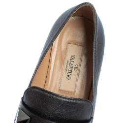 Pre Owned Valentino Metallic Grey Leather Rockstud Loafers Size 36