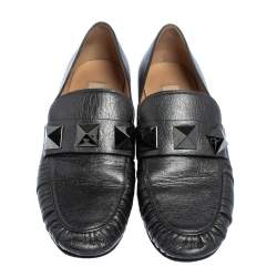 Pre Owned Valentino Metallic Grey Leather Rockstud Loafers Size 36