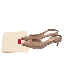 مملوكة مسبقًا Valentino Beige Leather Rockstud D'orsay Slingback Sandals Size 37.5