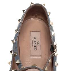 مملوكة مسبقًا حذاء فلات باليه فالنتينو سير كاحل روكستد جلد رمادي مقاس 40