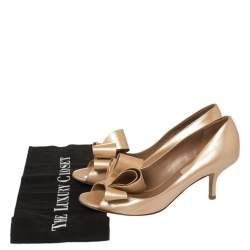 Valentino Beige Patent Leather Bow Accents Pumps Size 36