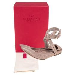 مملوكة مسبقًا حذاء فلات باليه فالنتينو مجعد سير كاحل لوف لاتش جلد بيج مقاس 37.5