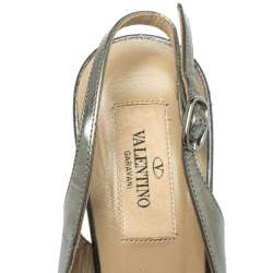Pre Owned Valentino Metallic Grey Leather Bow Peep Toe Slingback Pumps Size 36
