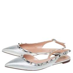 Pre Owned Valentino Silver Patent And Leather Rockstud Slingback Flats Size 39.5