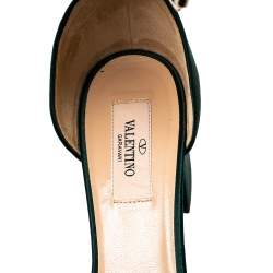 مملوكة مسبقًا Valentino Green Satin Studded Block Heel Ankle Strap Sandals Size 38.5