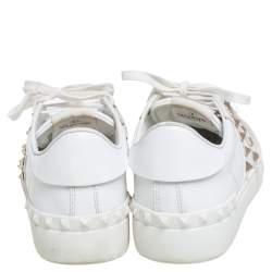 Pre Owned Valentino White Leather Rockstud Low Top Sneakers Size 35.5