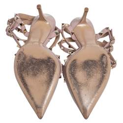 مملوكة مسبقًا Valentino Beige Patent Leather Rockstud Caged Pointed Toe Pumps Size 37.5