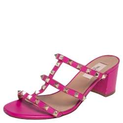 مملوكة مسبقًا صندل سلايد فالنتينو جلد وردي روكستد كعب مربع سميك مقاس 36