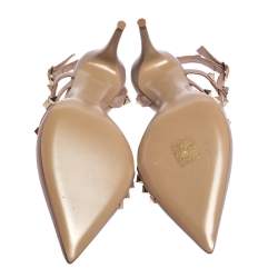مملوكة مسبقًا Valentino Beige Leather Rockstud Slingback Sandals Size 36