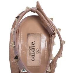 Pre Owned Valentino Black/Beige Leather Rockstud Ankle Strap Sandals Size 39