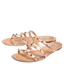 Pre Owned Valentino Metallic Rose Gold Leather Rockstud Caged Flat Slides Size 39.5