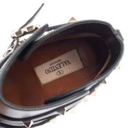 مملوكة مسبقًا Valentino Black Leather Rockstud Ankle Boots Size 37.5