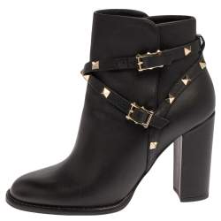 مملوكة مسبقًا Valentino Black Leather Rockstud Ankle Boots Size 37.5