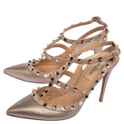 Pre Owned Valentino Metallic Gold Leather Rockstud Pointed Toe Sandals Size 37.5