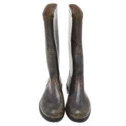 Pre Owned حذاء بوت مطر فالنتينو مطاط مطبوع دانتيل رصاصي مقاس 39