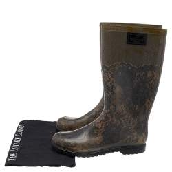 Pre Owned حذاء بوت مطر فالنتينو مطاط مطبوع دانتيل رصاصي مقاس 39