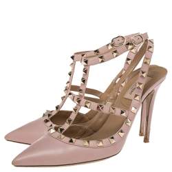 مملوكة مسبقًا Valentino Pink Leather Rockstud Pointed Toe Ankle Strap Sandals Size 39