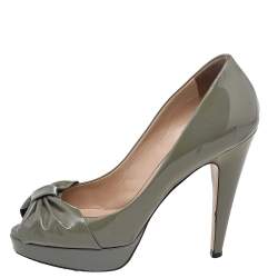 Pre Owned Valentino Olive Green Patent Leather Platform Peep Toe Pumps Size 35