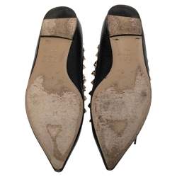 مملوكة مسبقًا Valentino Black Leather Rockstud Caged Ballet Flats Size 37.5