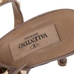 Pre Owned صندل فالنتينو جلد بني/فاتح مرصع روكستد سير كاحل مقدمة مدببة مقاس 37.5