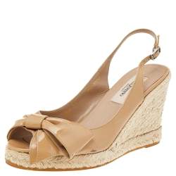 مملوكة مسبقًا Valentino Beige Patent Leather Mena Bow Peep Toe Espadrille Wedge Slingback Sandals Size 41