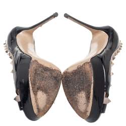 Pre Owned Valentino Black/Beige Patent And Leather Rockstud Peep Toe Platform Pumps Size 40.5