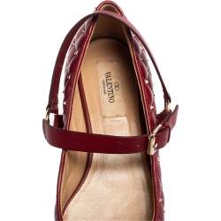 Pre Owned Valentino Burgundy Quilted Leather Rockstud Spike Metal Cap-Toe Ballet Flats Size 37