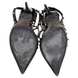 Pre Owned Valentino Black Patent And Leather Rockstud Sandals Size 39