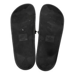 Pre Owned Valentino Black Rubber Rockstud Flat Slides Size 43 