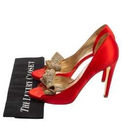 مملوكة مسبقًا Valentino Red Satin Crystal Embellished Bow Dorsay Peep Toe Pumps Size 40