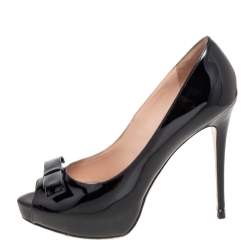 Pre Owned Valentino Black Patent Leather Bow Peep-Toe Platform Pumps Size 36