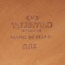 Pre Owned Valentino Brown Leather Scarab Thong Flat Sandals Size 36.5