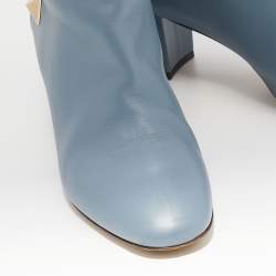 مملوكة مسبقًا بوت فالنتينو روكستد جلد أزرق بطول الركبة مقاس 39