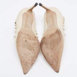 Pre Owned Valentino Cream Leather Rockstud Pumps Size 40.5
