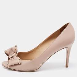 Pre Owned Valentino Beige Leather Rockstud Peep Toe Pumps Size 39