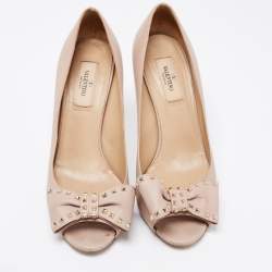 Pre Owned Valentino Beige Leather Rockstud Peep Toe Pumps Size 39