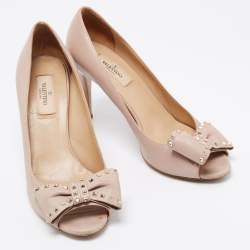 Pre Owned Valentino Beige Leather Rockstud Peep Toe Pumps Size 39