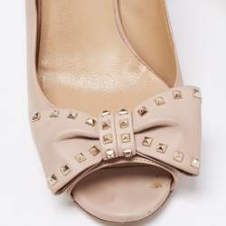 Pre Owned Valentino Beige Leather Rockstud Peep Toe Pumps Size 39