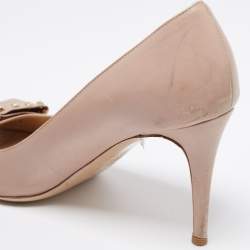 Pre Owned Valentino Beige Leather Rockstud Peep Toe Pumps Size 39