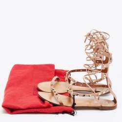 Pre Owned Valentino Beige Leather Rockstud Flat Gladiator Sandals Size 38.5