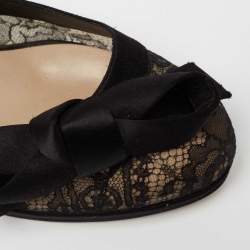 Pre Owned Valentino Black Lace And Satin Bow Round Toe Platform Pumps Size 39