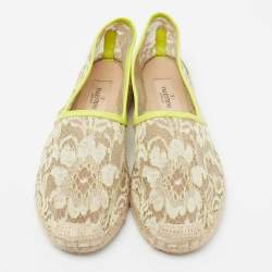 Pre Owned Valentino Neon Yellow Lace Flat Espadrilles Size 36